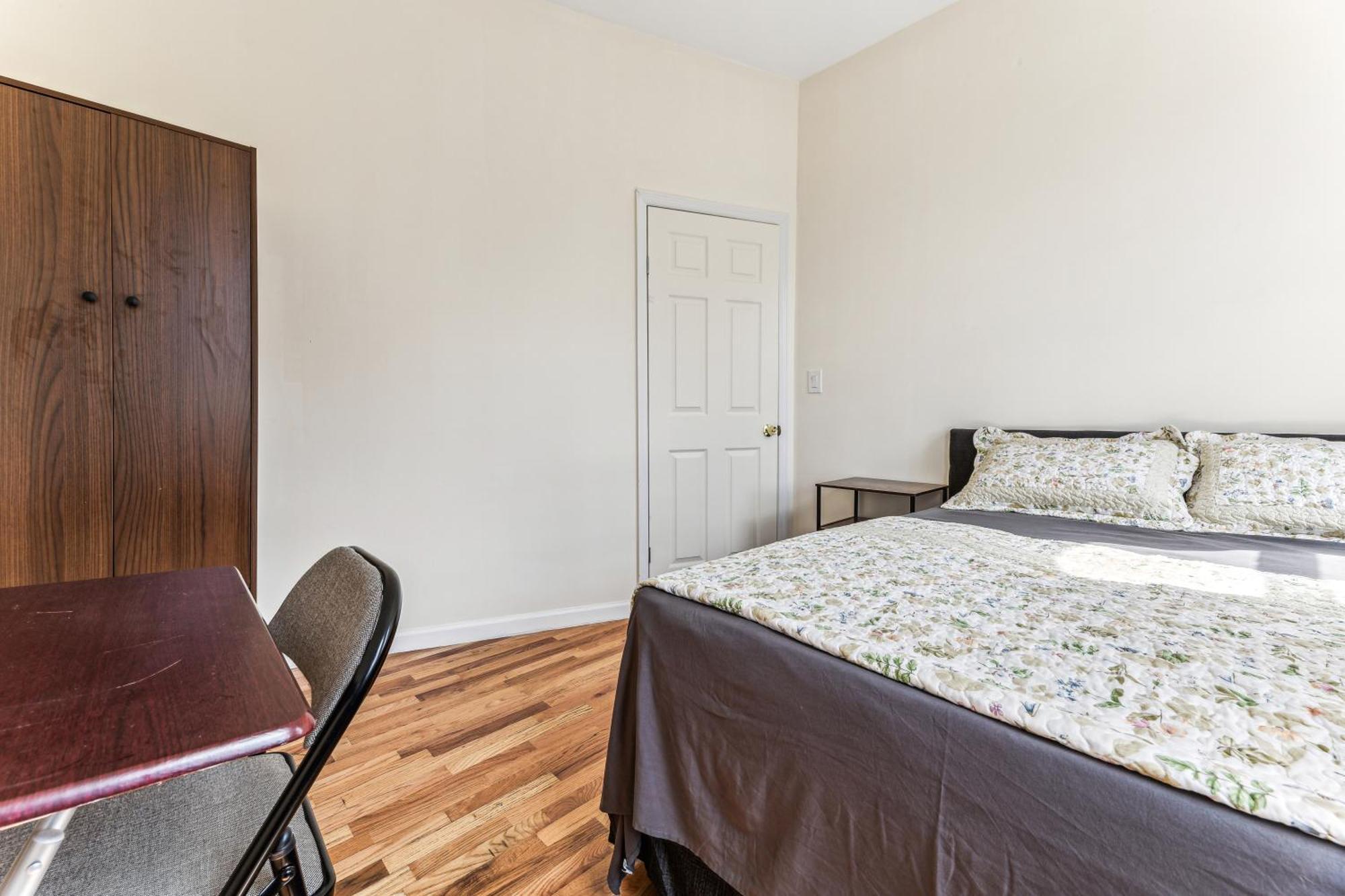 Empire Blvd Guest House نيو يورك المظهر الخارجي الصورة