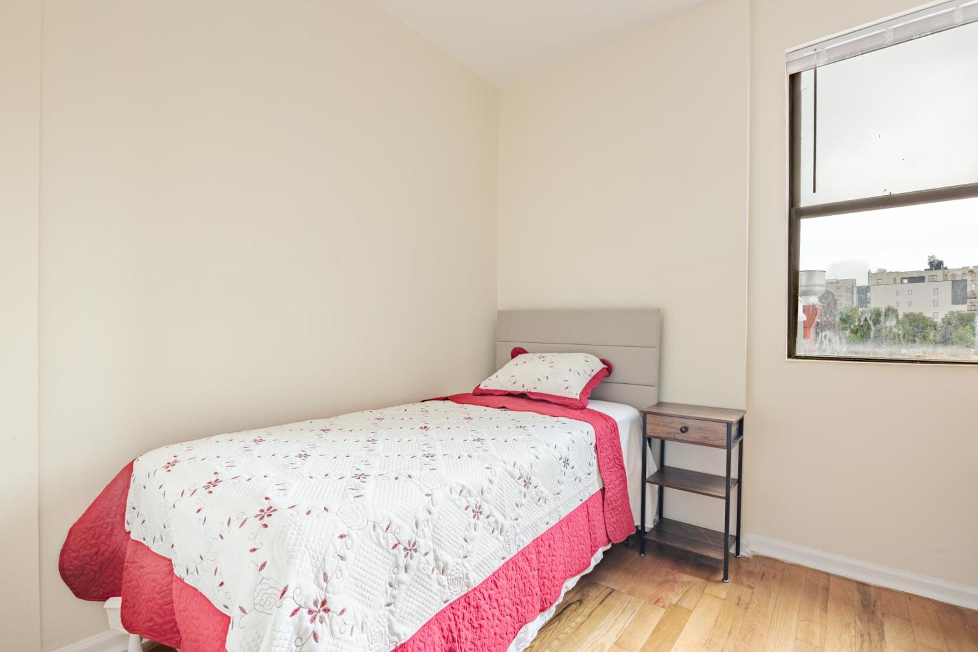 Empire Blvd Guest House نيو يورك المظهر الخارجي الصورة