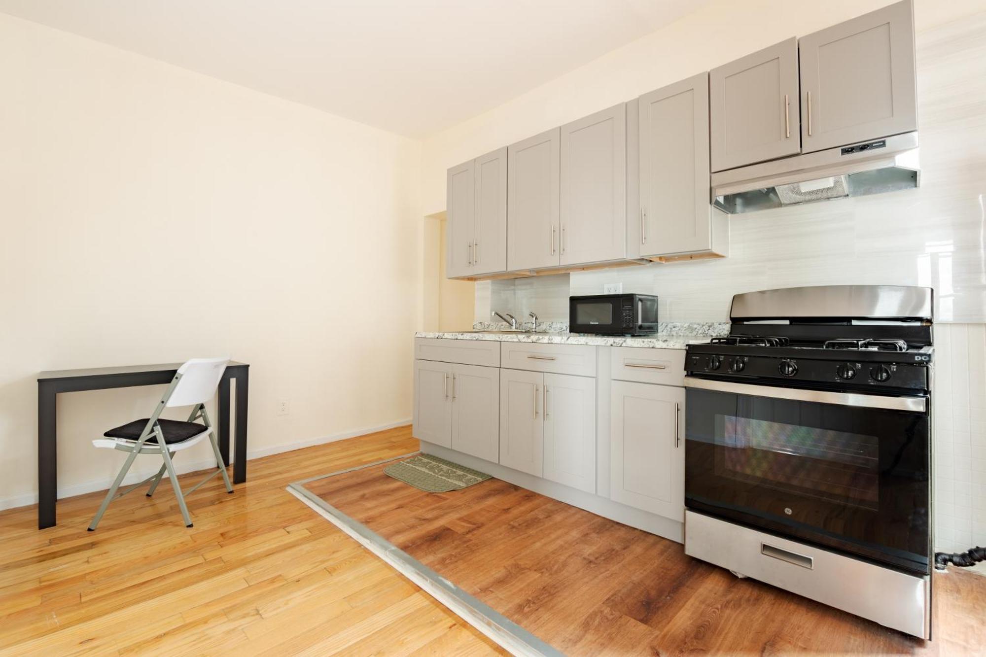 Empire Blvd Guest House نيو يورك المظهر الخارجي الصورة
